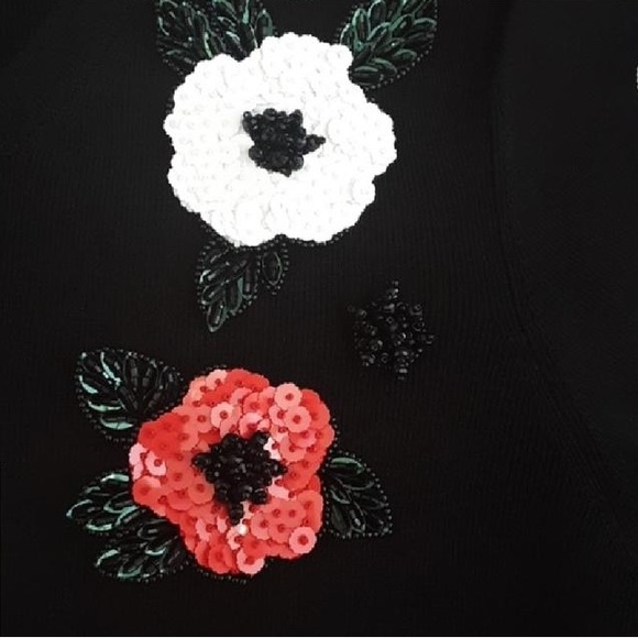 Escada black pullover with beaded flowers, size M, new with tag - Picture 2 of 3